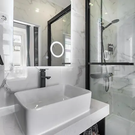 5 Hotel Lisbon